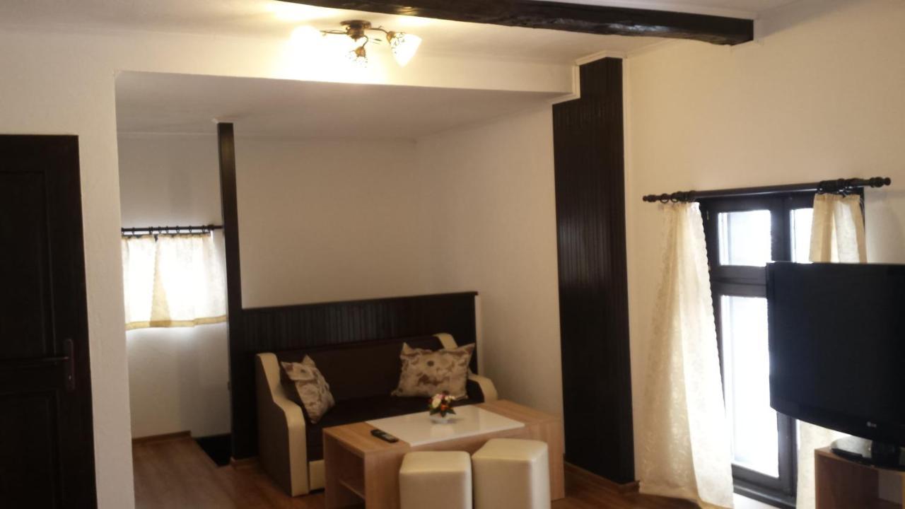 فندق Papanovata House Enina المظهر الخارجي الصورة